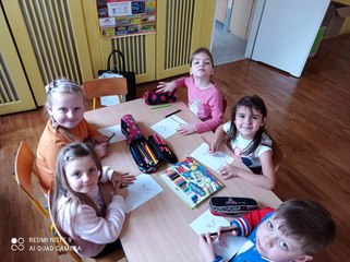 Spotkanie przedszkolaków z pisarką
